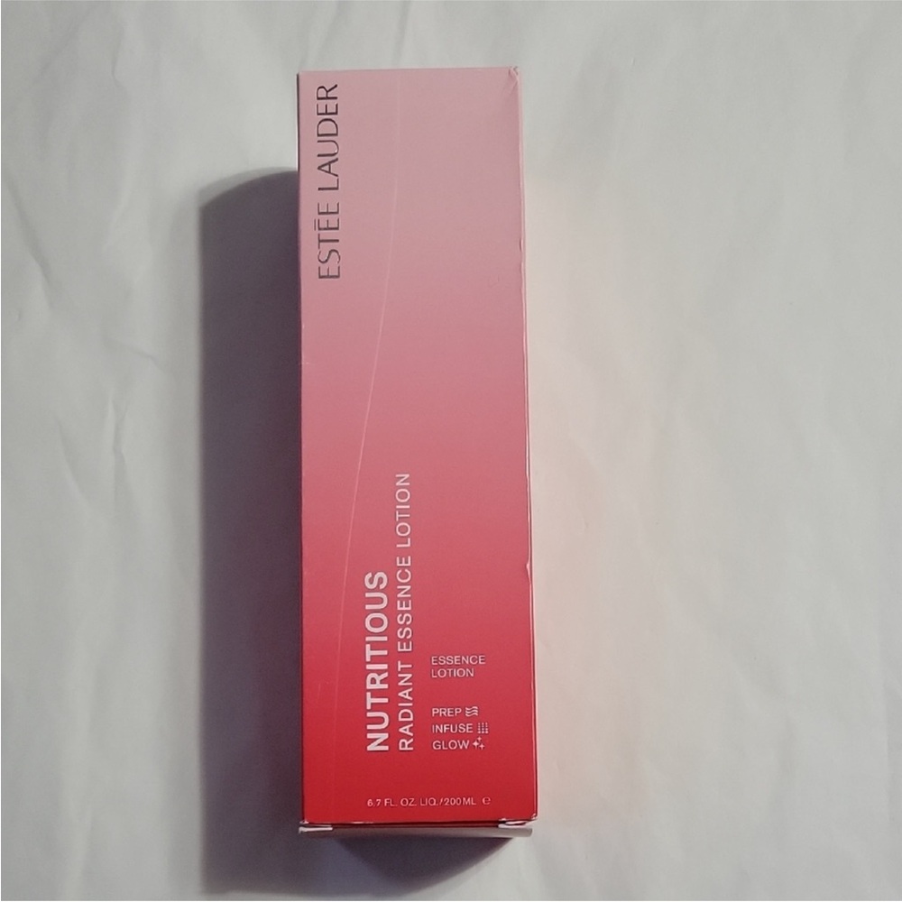 Estée Lauder Nutritious Radiant Essence Lotion NIB
